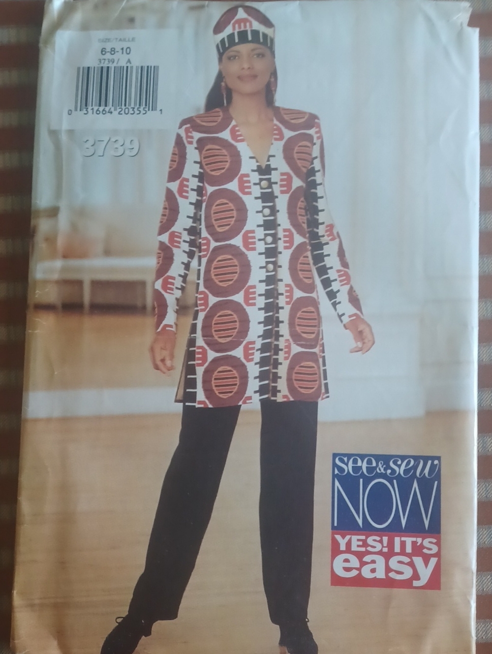See & Sew NOW Printed Tunic and Pants Sewing Pattern. Sizes 6, 8, 10